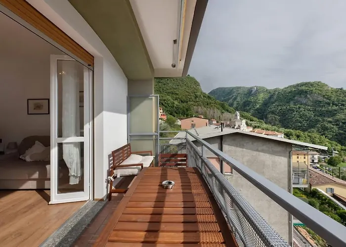Sunset House *