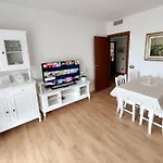 Sunset House Апартаменты Перледо